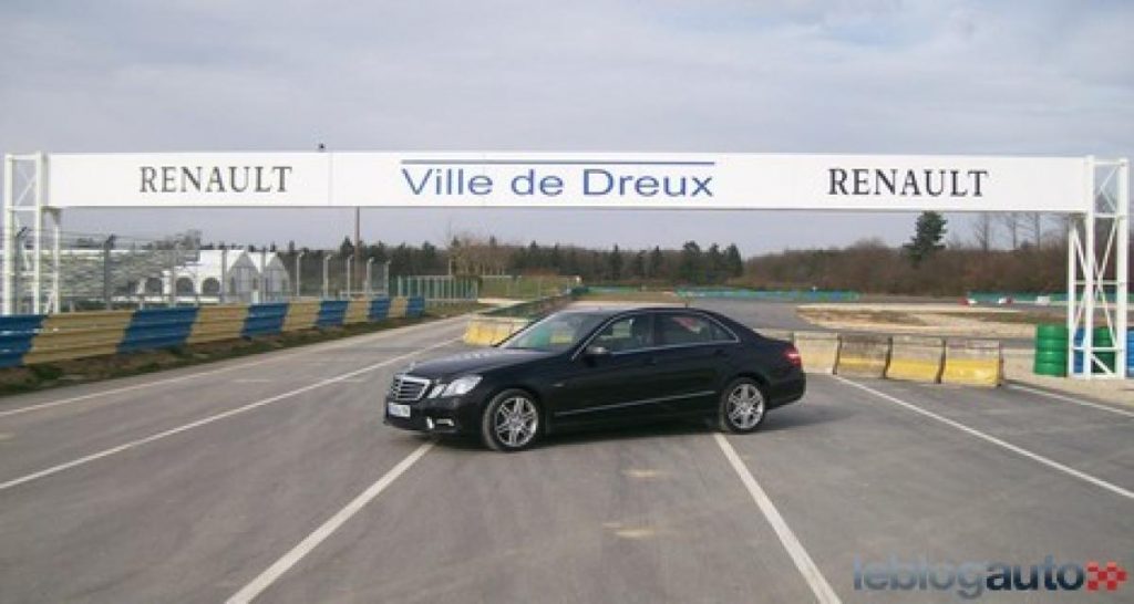 Essais nouvelle Mercedes Classe E: 3. E350 CDI BlueEfficiency