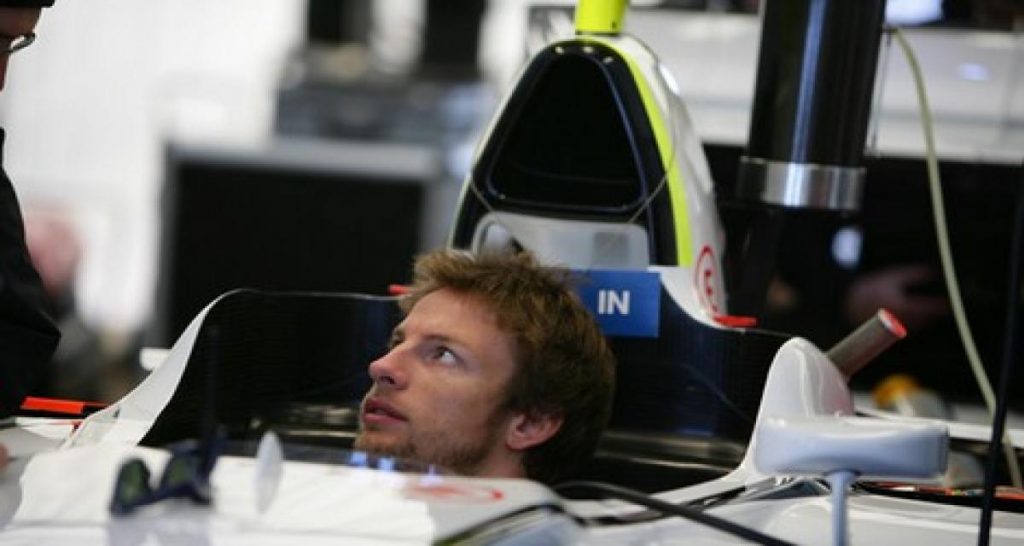 F1 Melbourne qualifications: Button détonne