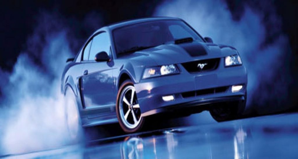 La Mustang a 45 ans : de 1994 à 2004, un début de sursaut (5/6)