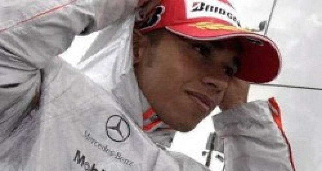 Lewis Hamiton et McLaren disqualifiés du GP de Melbourne