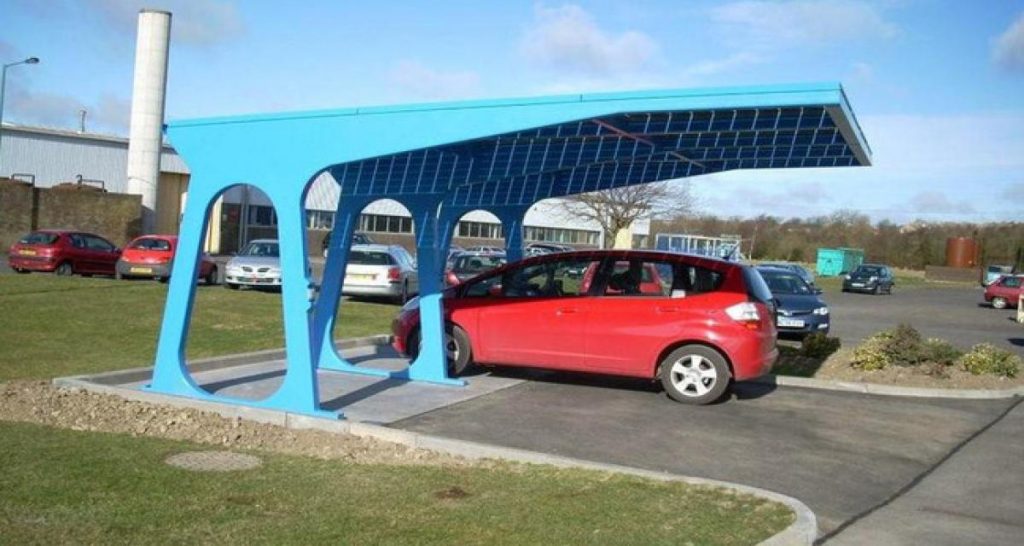 PowerPark, un abri solaire pour stationner et recharger ses batteries