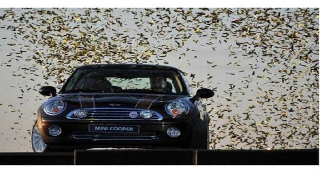 50 ans de la MINI : « Moi j’ai un piège à fille…