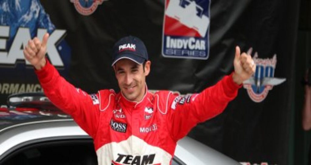 Castroneves décroche la pole position des 500 Miles d’Indianapolis