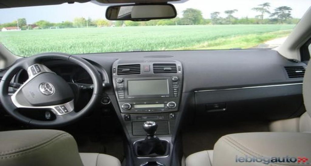 Essai Toyota Avensis D4-D 177ch : Ma Toyota est fantastique (2/3)