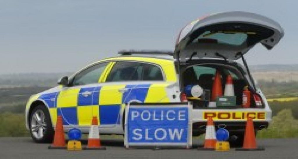 La police anglaise en Vauxhall Insignia