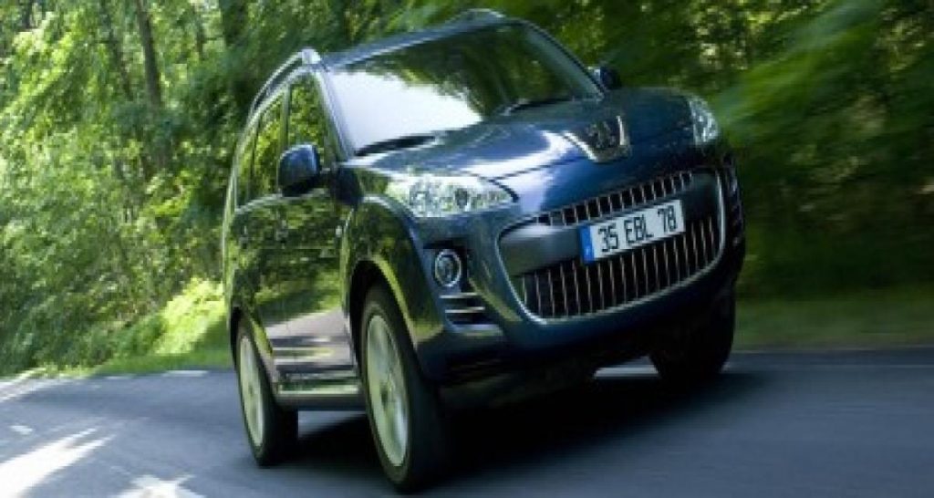 Le Peugeot 4007 passe par la case rappel
