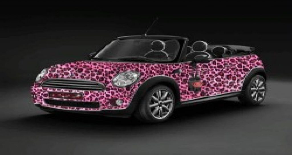 Mini cabrio Life Ball 2009 : Katy Perry et The Blonds