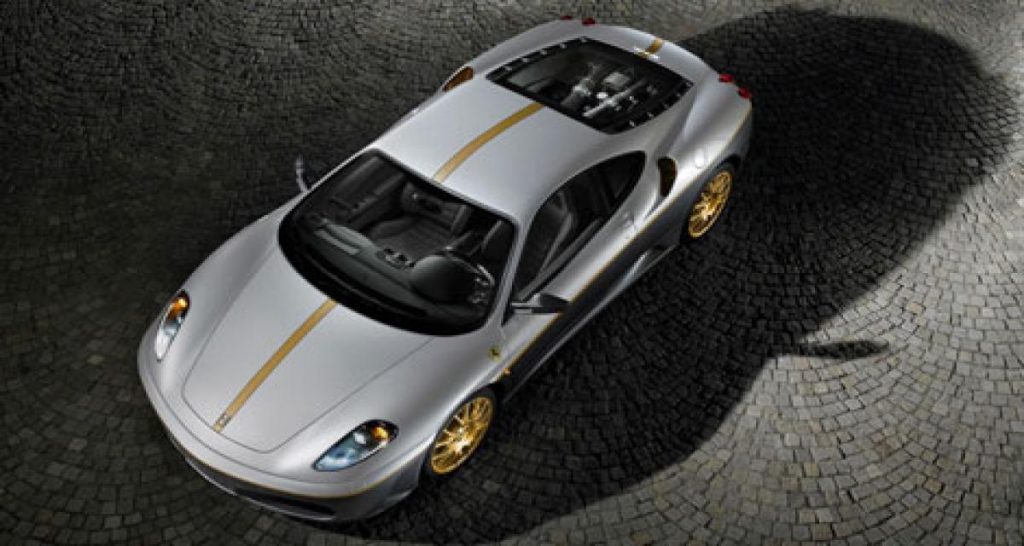 Une Ferrari F430 pour les victimes des Abruzzes