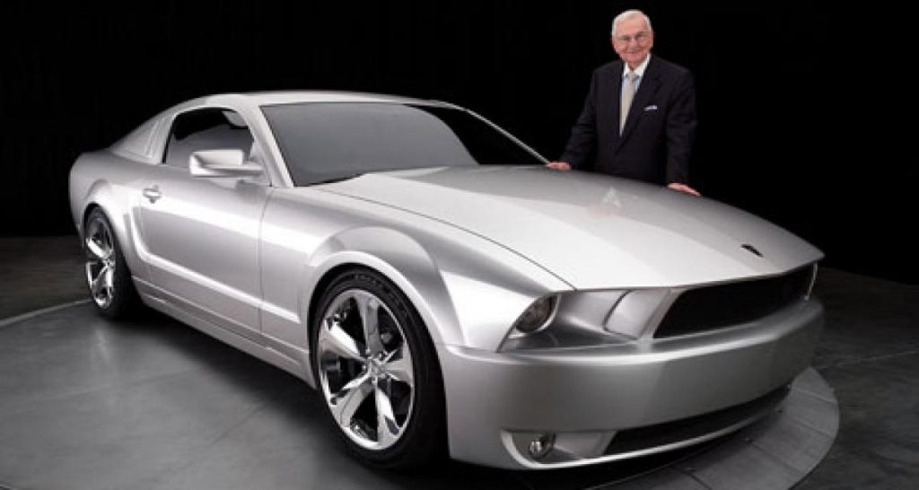 La Mustang célèbre son créateur, ou l’inverse