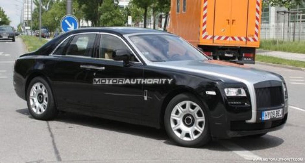 Spyshot : Rolls Royce Ghost à nue
