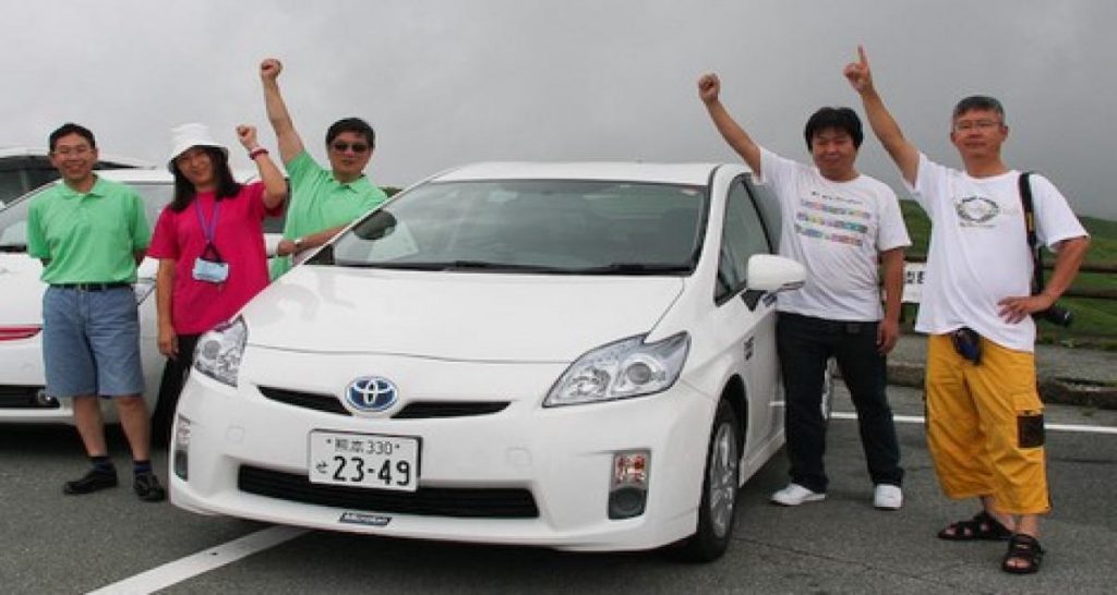 2,5 litres aux 100 en Prius III