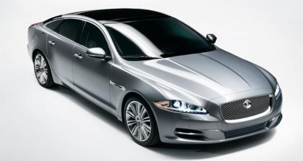Jaguar XJ : les premières images en fuite