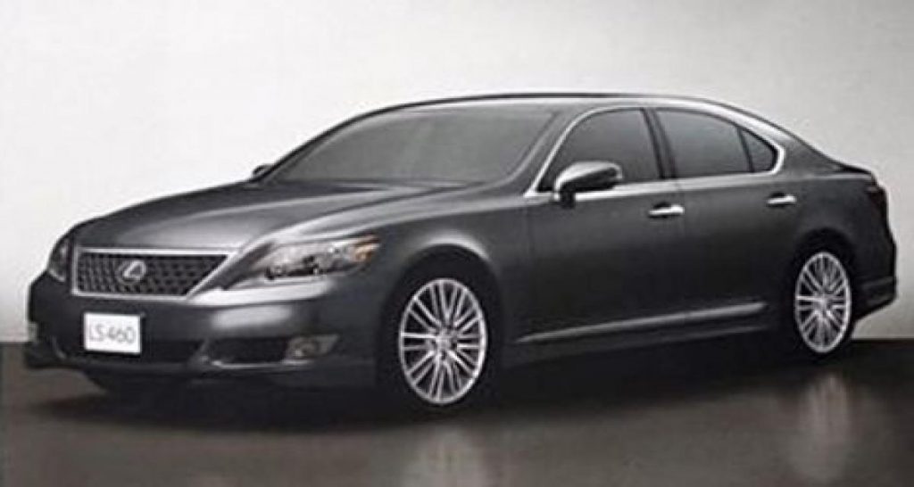 Restylage et version dynamique pour la Lexus LS