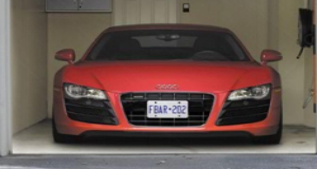 Dingue : 469,99 $ l’Audi R8 V10 au Canada