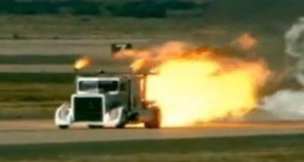 Shockwave jet truck : monstrueux