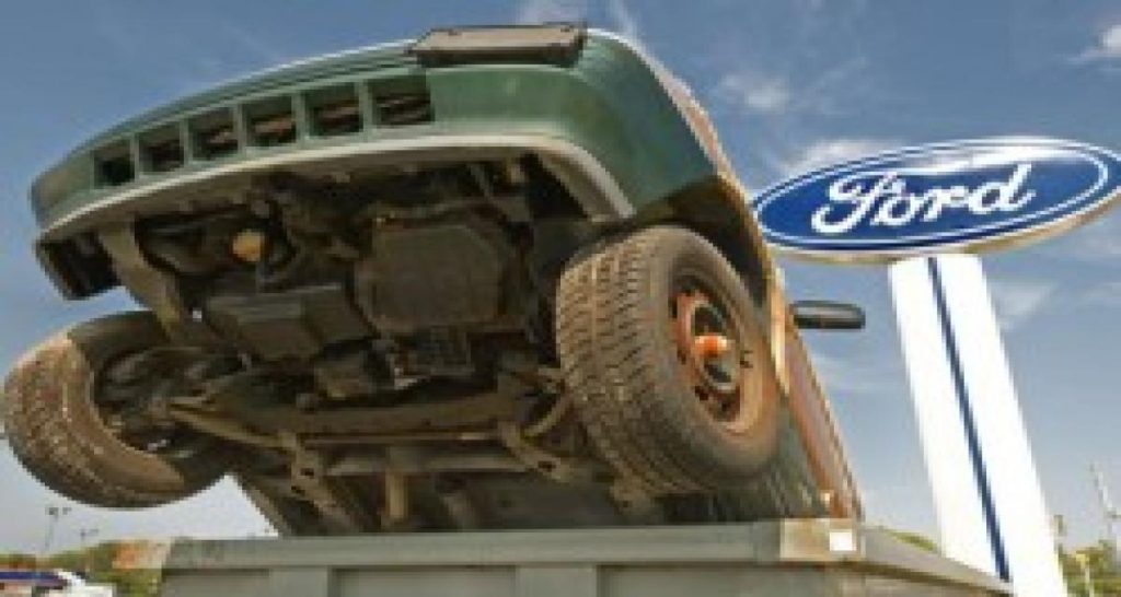 Ford : une usine fermée au Canada en 2011