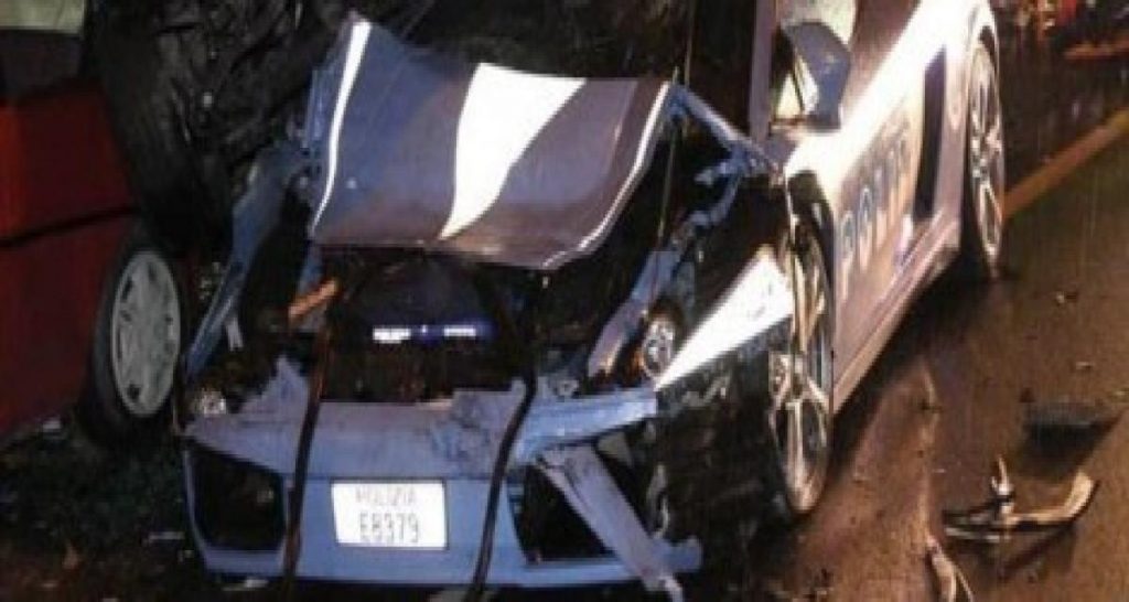 Lamborghini Gallardo Polizia : triste fin