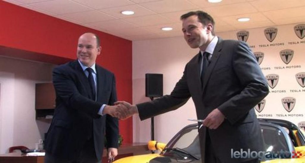 Tesla Monaco : une inauguration people