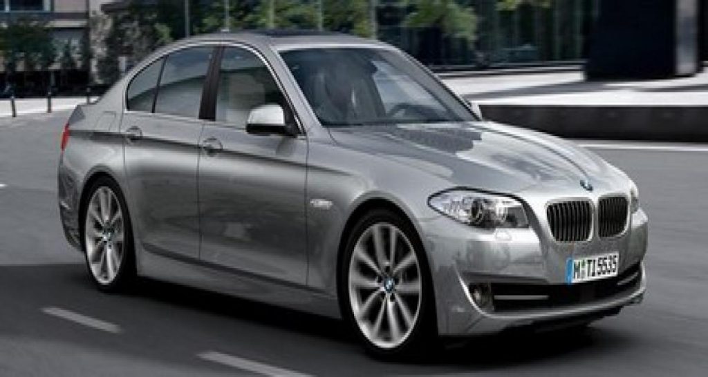 Une BMW Série 5 hybride à Genève ?