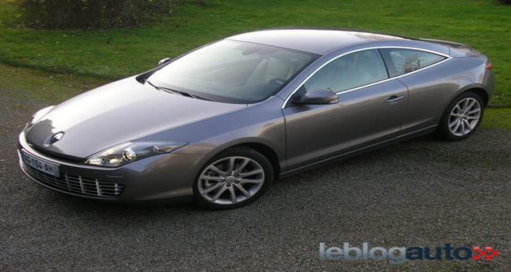 Essai Renault Laguna Coupé Initiale : Always present (1/2)