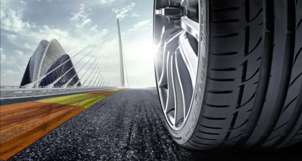 Bridgestone Potenza S001