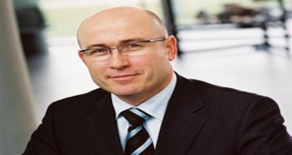 Bernhard Maier aux ventes et au marketing chez Porsche