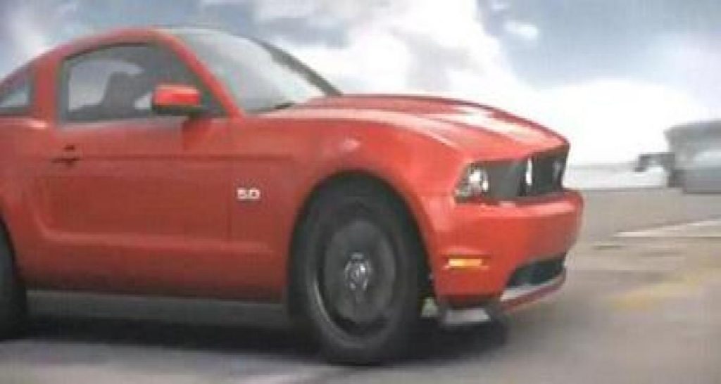 C’est beau, c’est brut et ça fume : nouvelle vidéo de la Ford Mustang GT