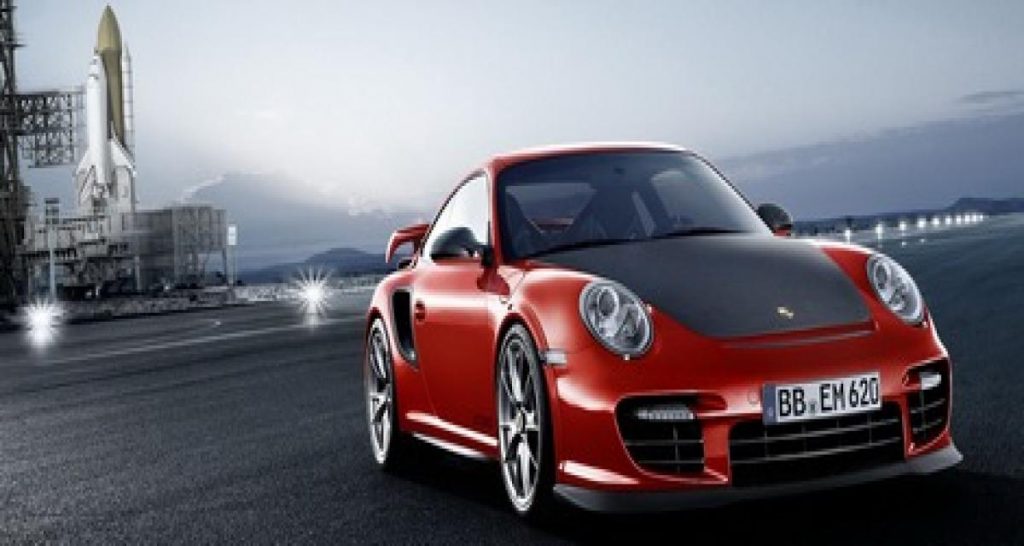 Porsche 911 GT2 RS : avalanche de photos !