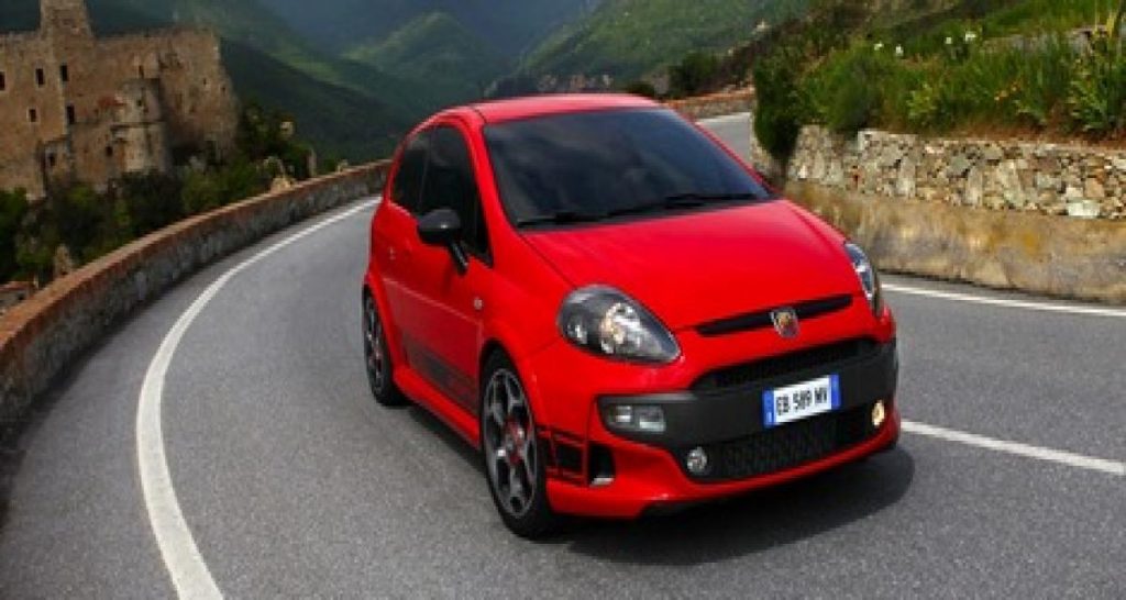 Abarth Punto Evo : flot de photos