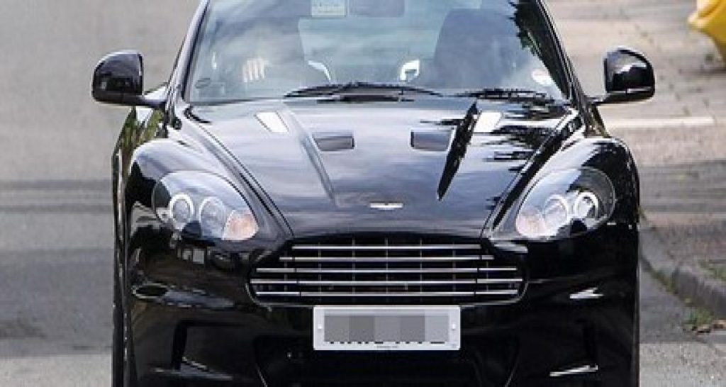 Les footeux et leur auto : Torres en DBS
