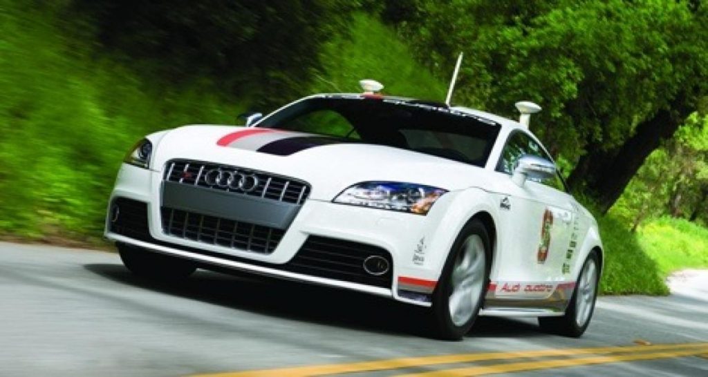 Audi TTS autonome pour Pike’s Peak : un accident d’hélicoptère