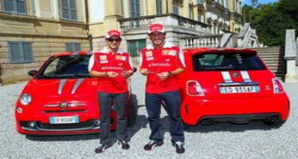 Massa et Alonso en Abarth 695 Tributo Ferrari