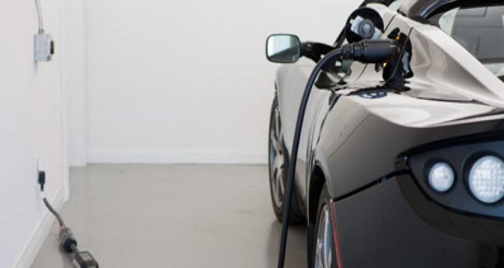 Tesla Motors ouvre boutique à Paris