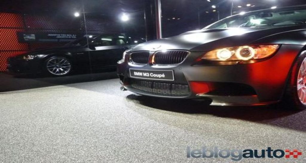 Mondial Auto Paris 2010 live : BMW M3 Frozen Black et BMW 335i pack Performance