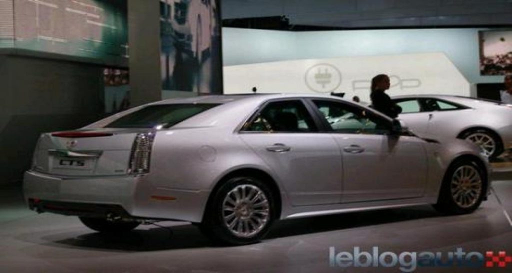 Mondial Auto Paris 2010 live : Cadillac CTS