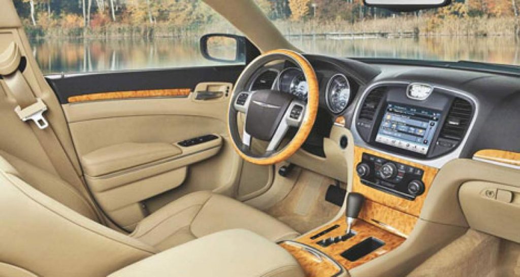 Chrysler 300, l’intérieur