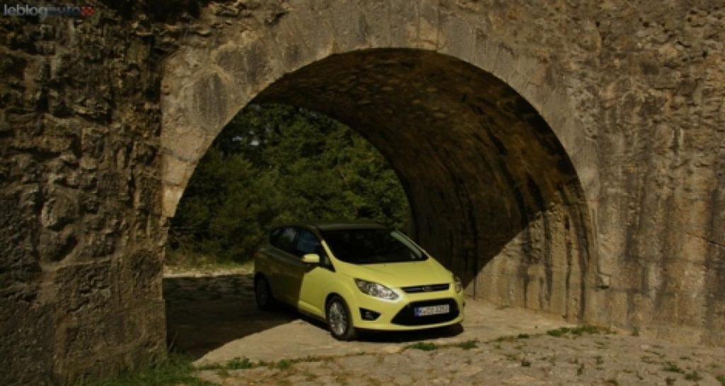 Essai Ford C-Max: bonne prestation scénique