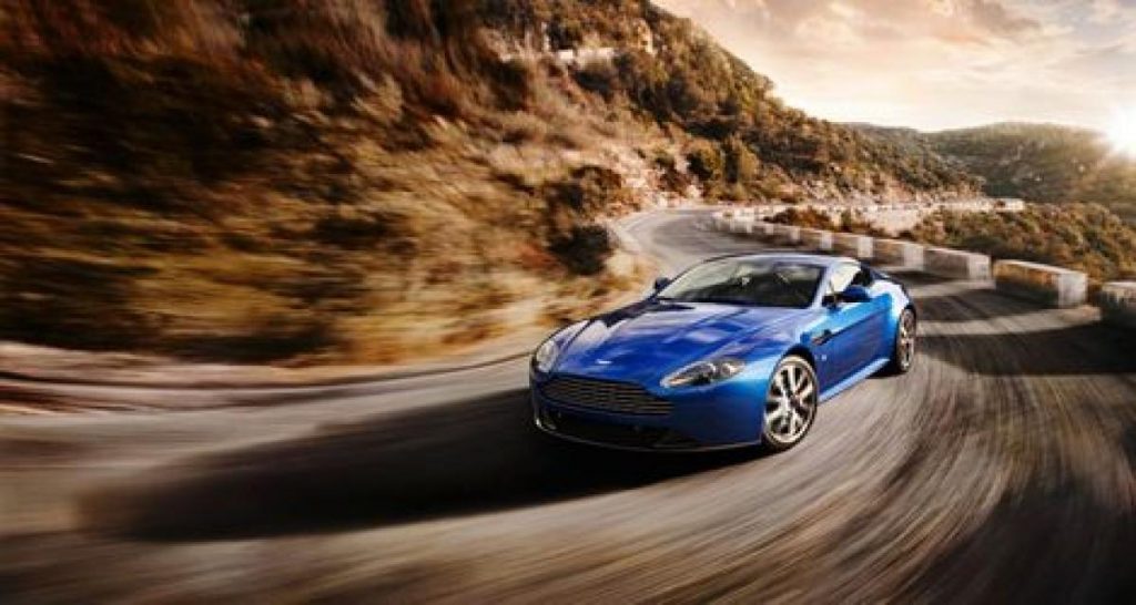 L’Aston Martin V8 Vantage S en vidéo