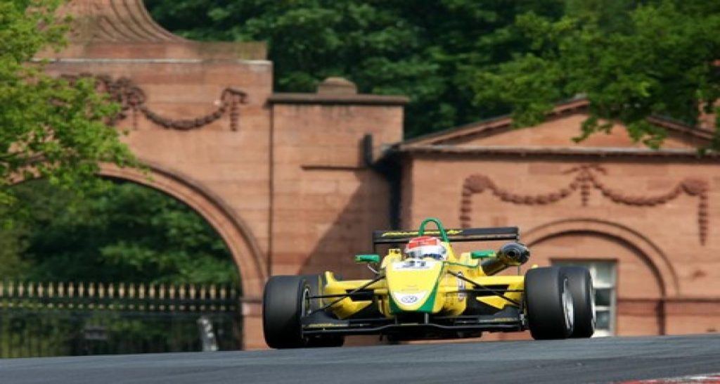 British F3 à Oulton Park: toujours pas de leader