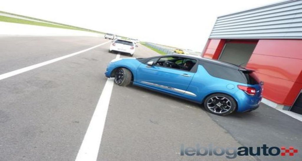 Vidéo : la DS3 en fête à la Ferté-Gaucher