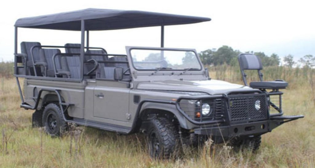 Un Defender électrique pour les safaris