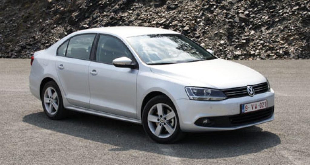 Essai Volkswagen Jetta 2.0 TDI 140 DSG: la Passat sous son meilleur jour (1/3)