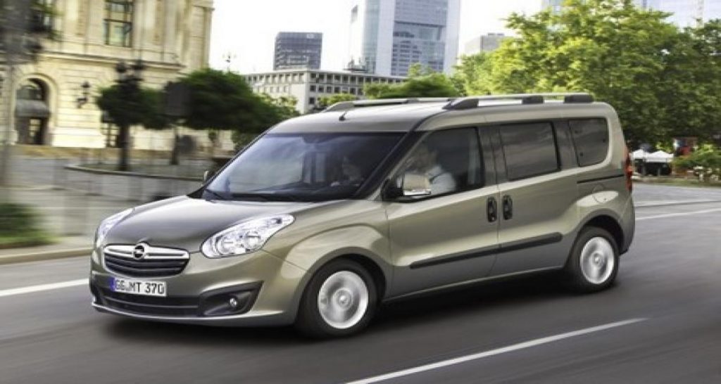 Opel Combo : opération de chirurgie plastique sur le Fiat Doblo