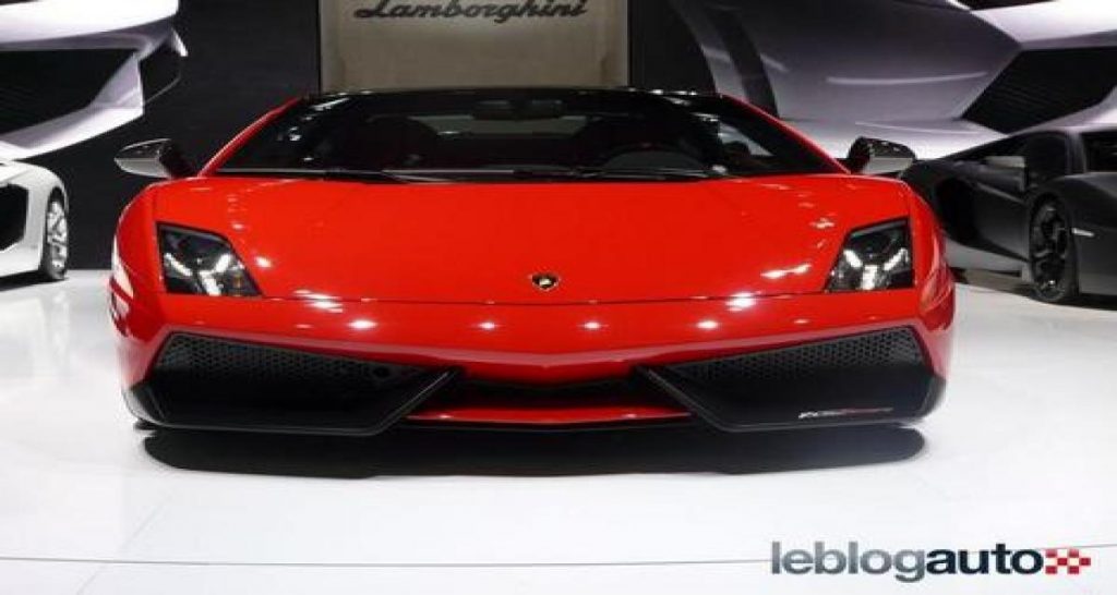 Francfort 2011 Live : Lamborghini Gallardo LP570-4 Performante Stradale
