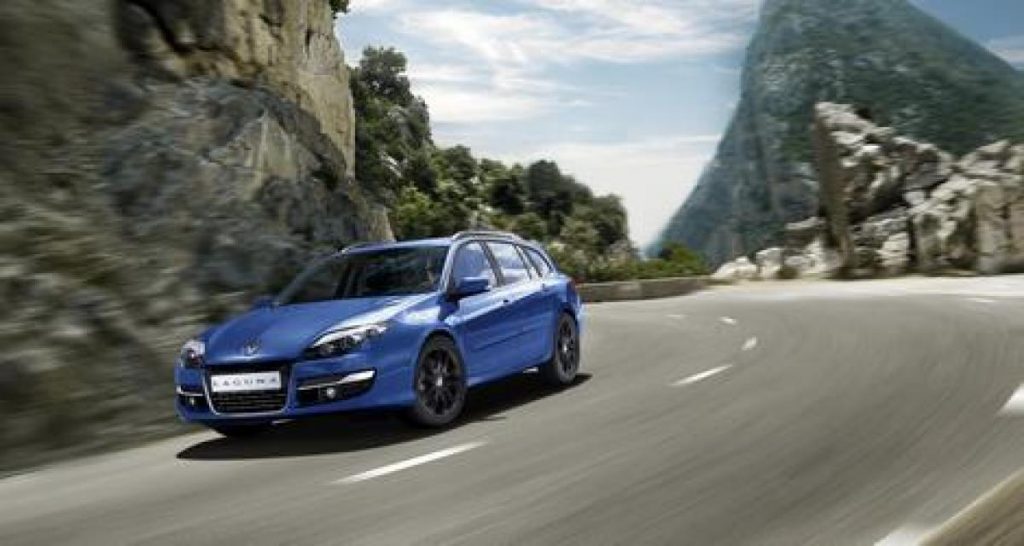Renault Laguna : du nouveau sous le capot et des émissions de CO2 à la baisse