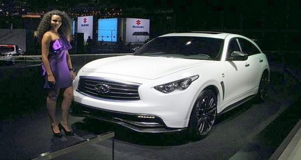 Infiniti FX Sebastian Vettel : en série