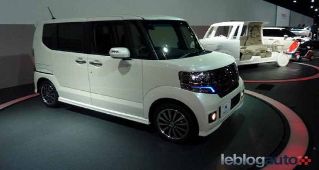 Tokyo 2011 Live : Honda N Box
