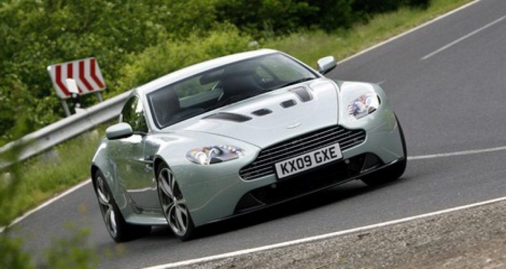 Genève 2012 : l’Aston Martin V12 Vantage Roadster au programme ?