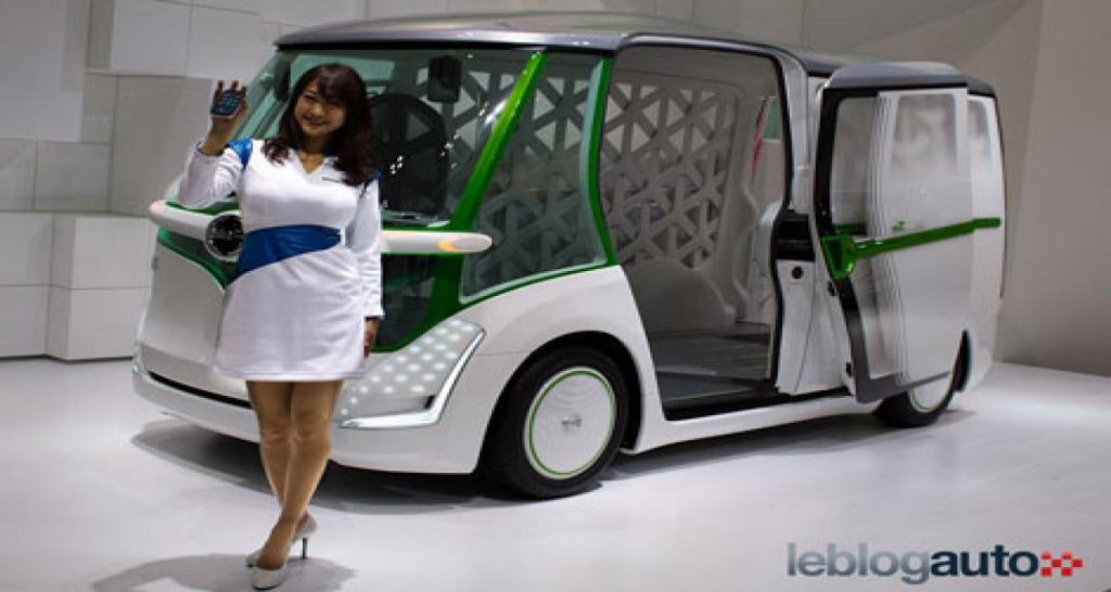 Tokyo 2011 Live : Hino eZ Concept