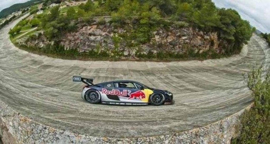 Vidéo: Carlos Sainz à Sitges-Terramar